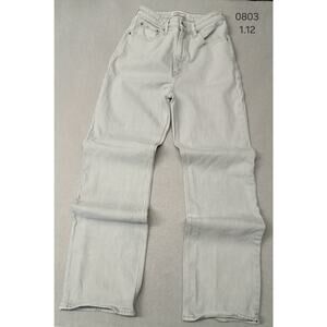 Abercrombie & Fitch (26) Gray 90s High Rise Curve Love Jeans